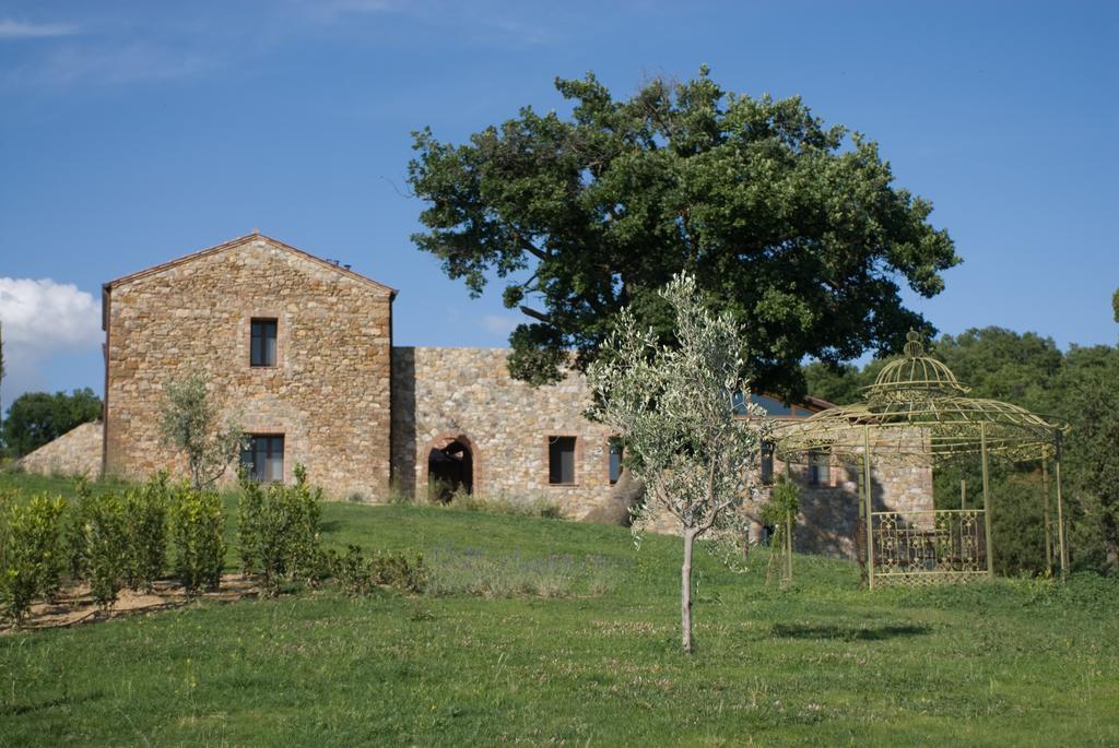 Podere Carceroni Poggi del Sasso Exterior photo