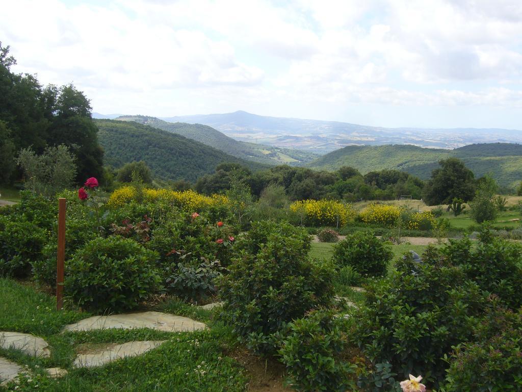 Podere Carceroni Poggi del Sasso Exterior photo